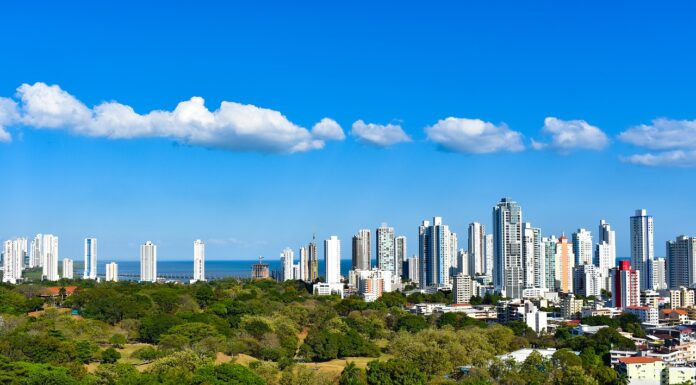 Panama Bans Single-Use Plastic Bags