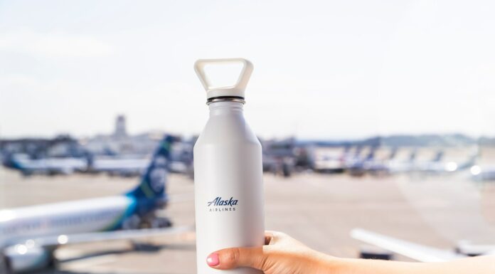 Alaska Airlines Launches New Initiative to Curb Plastic Waste
