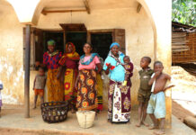 Mass movement and the “femininization” of agriculture