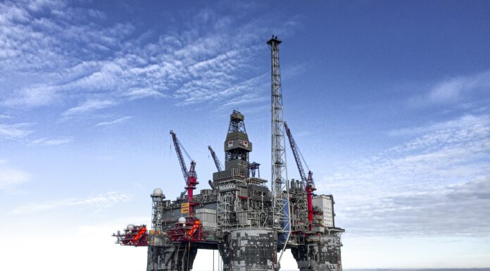 UBS Bank Will Not Finance New Offshore Arctic Oil and Gas Projects