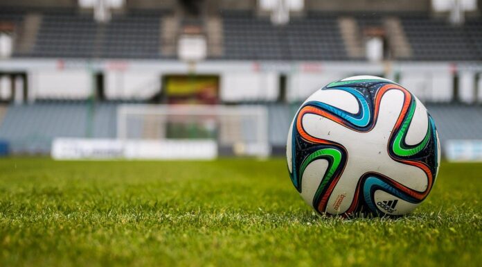 Climate Campaigners Enlist Football Fans in Support