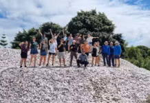 How a Filmmaker, a Pile of Old Shells and a Bunch of Amateurs are Bringing Our Oyster Reefs Back